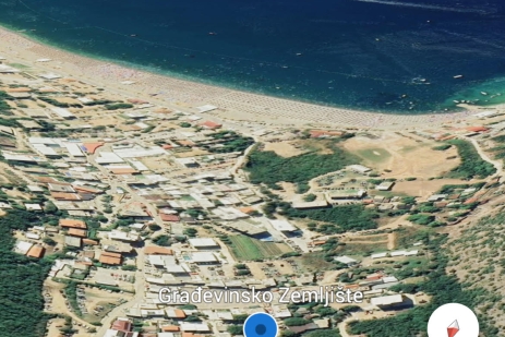 Na prodaju građevinski plac u Čanju – idealno za turistički kompleks ili hotel